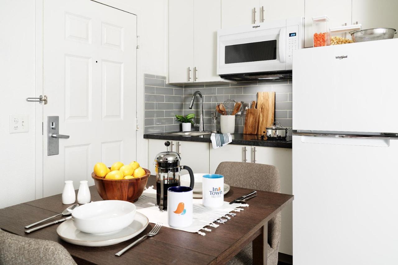 Intown Suites Extended Stay Indianapolis In -I70 Post Drive Экстерьер фото